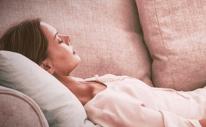 Femme en hypnose chez Consulting Equilibre